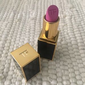 Tom Ford Lip Color in 47 Lilac Nymph